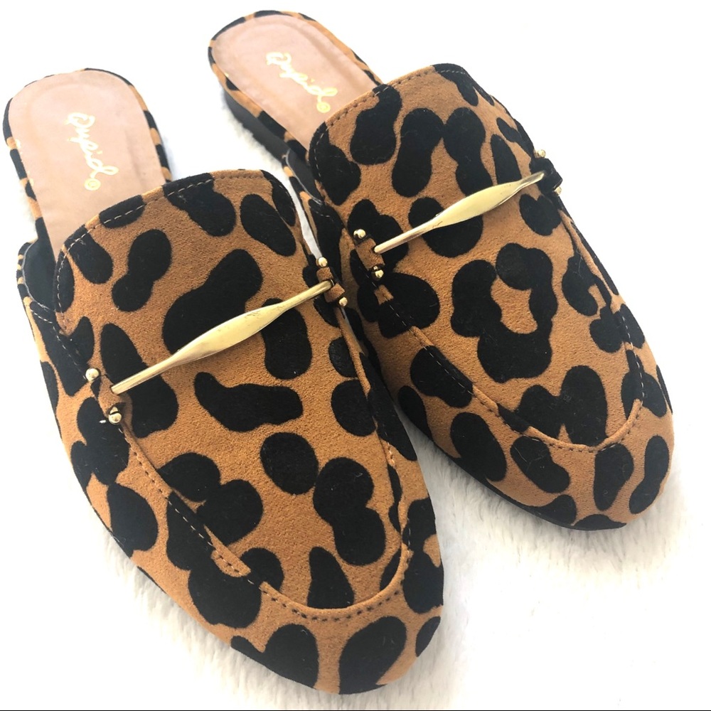 Suede Leopard Mules 🐆